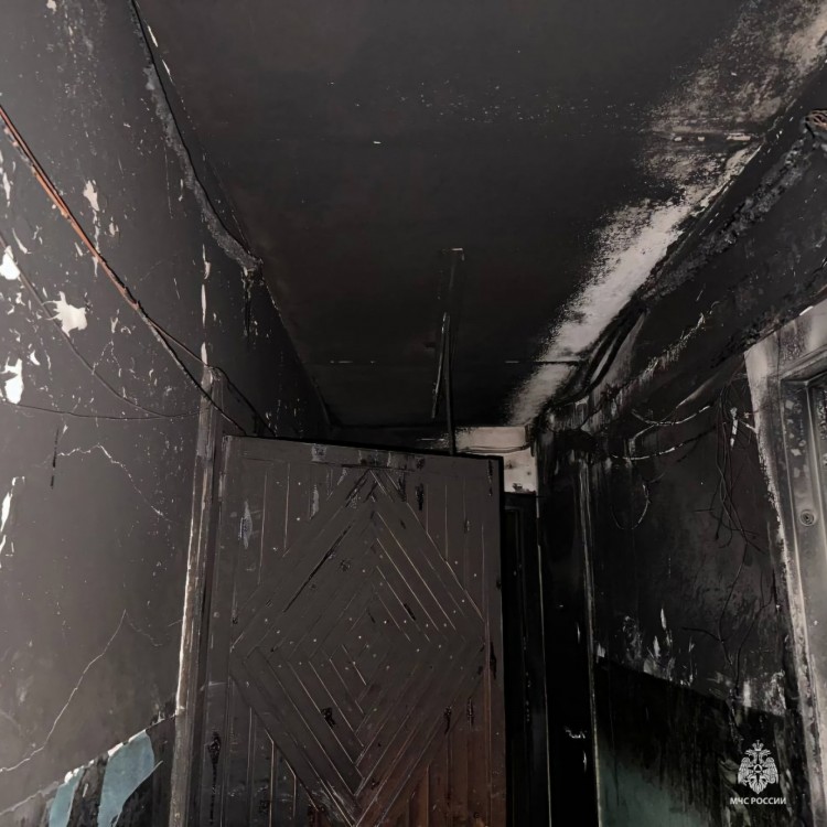 Жительница Северодвинска развела в комнате костёр и устроила пожар